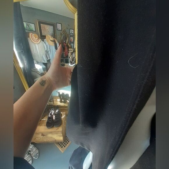 Zara Elegant Black Women's Minimalist Coat - Picture 10 of 14